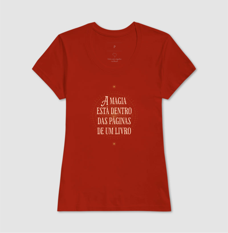 Camiseta Magia nas páginas