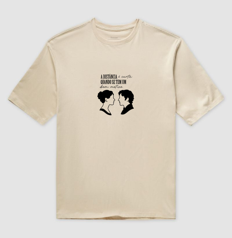Camiseta oversized Elizabeth & Darcy