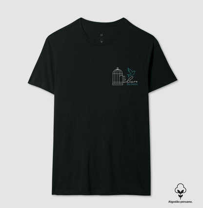 Camiseta algodão peruano Livre em Cristo