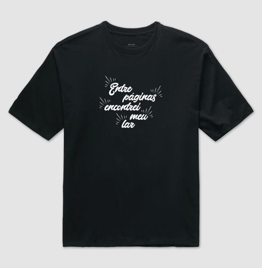 Camiseta oversized Entre Páginas