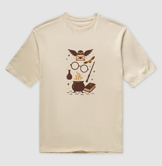 Camiseta oversized Universo Mágico