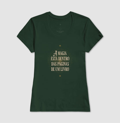Camiseta Magia nas páginas