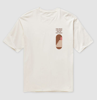 Camiseta oversized Cada página é um portal