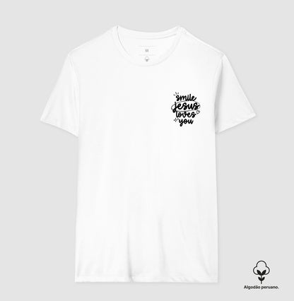Camiseta algodão peruano Jesus Loves You